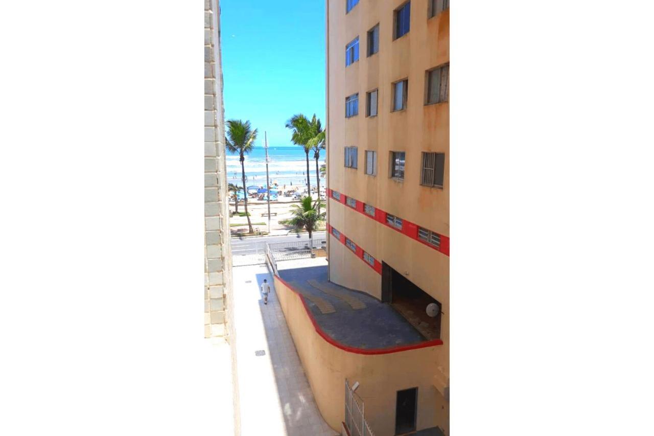 Apartamento Na Vila Caicara Em Predio Frente Mar Com Excelente Localizacao Por Reserva Praia Πράια Γκράντε Εξωτερικό φωτογραφία